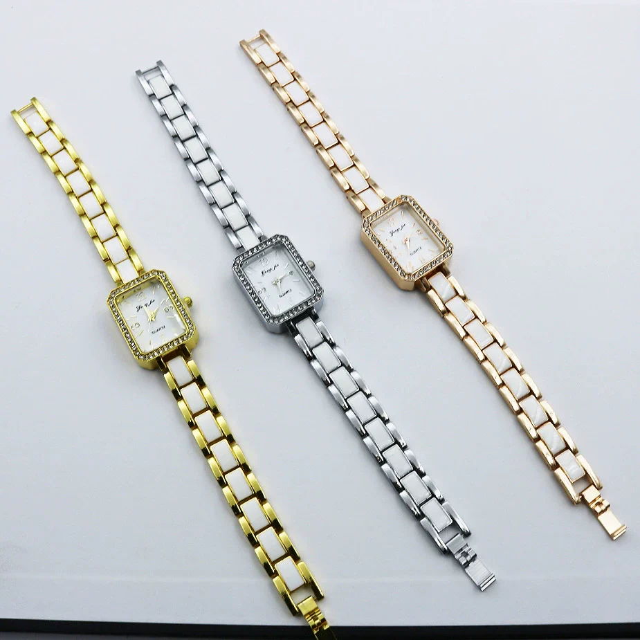 Women's Alloy Bracelet Watch Square Simple Fashion Casual - Image 4