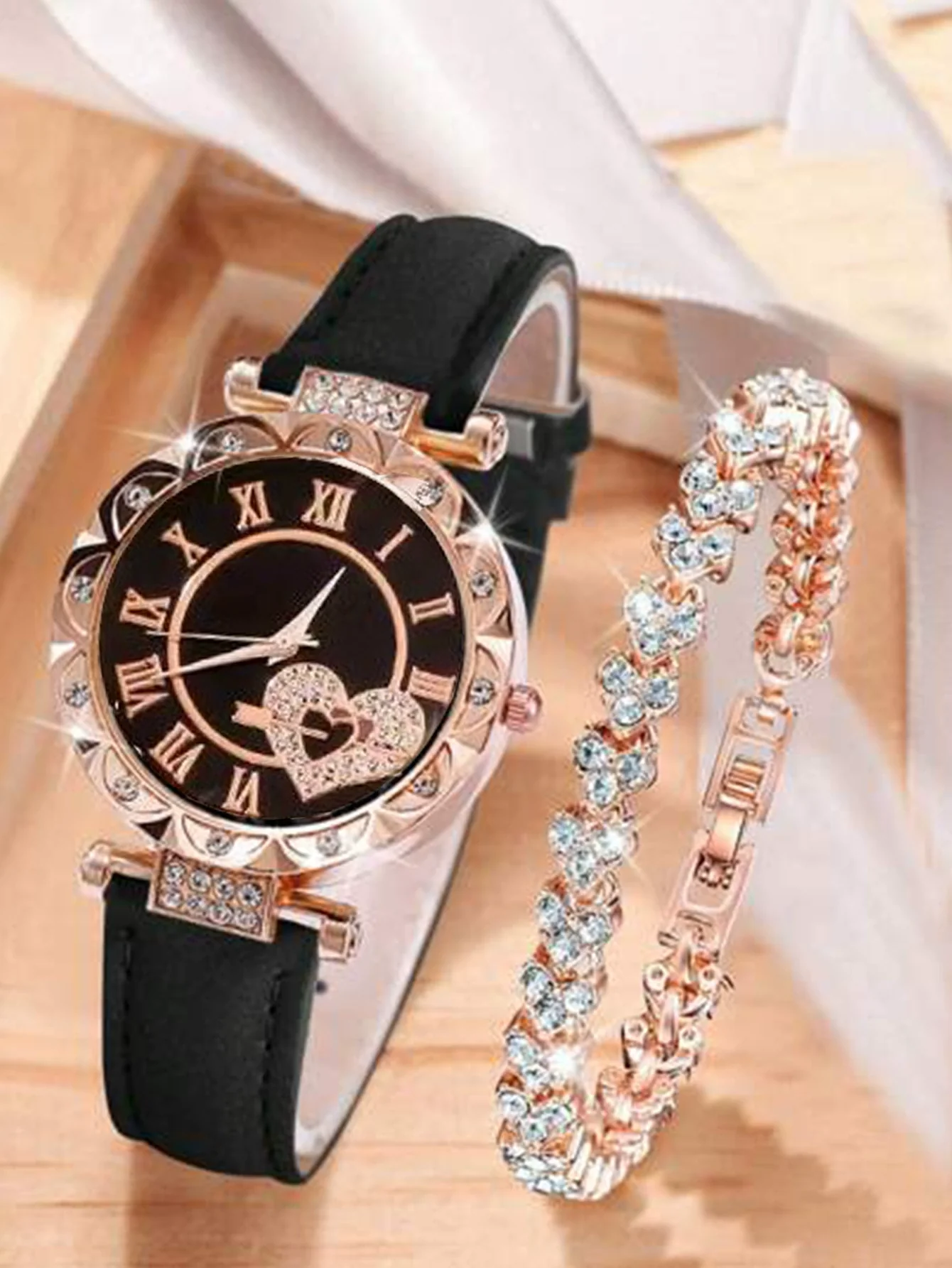 Women's Alloy Case And Strap Diamond Dial Quartz Watch Beaded Bracelet Set Round Dial Fashionable - Image 6