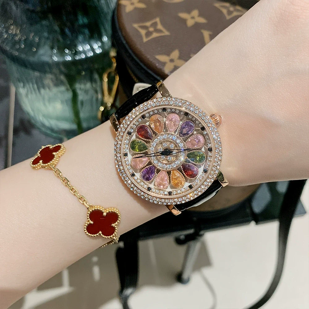 Women's Alloy Case Belt Strap Round Dial Leisure Style Watch - Image 13