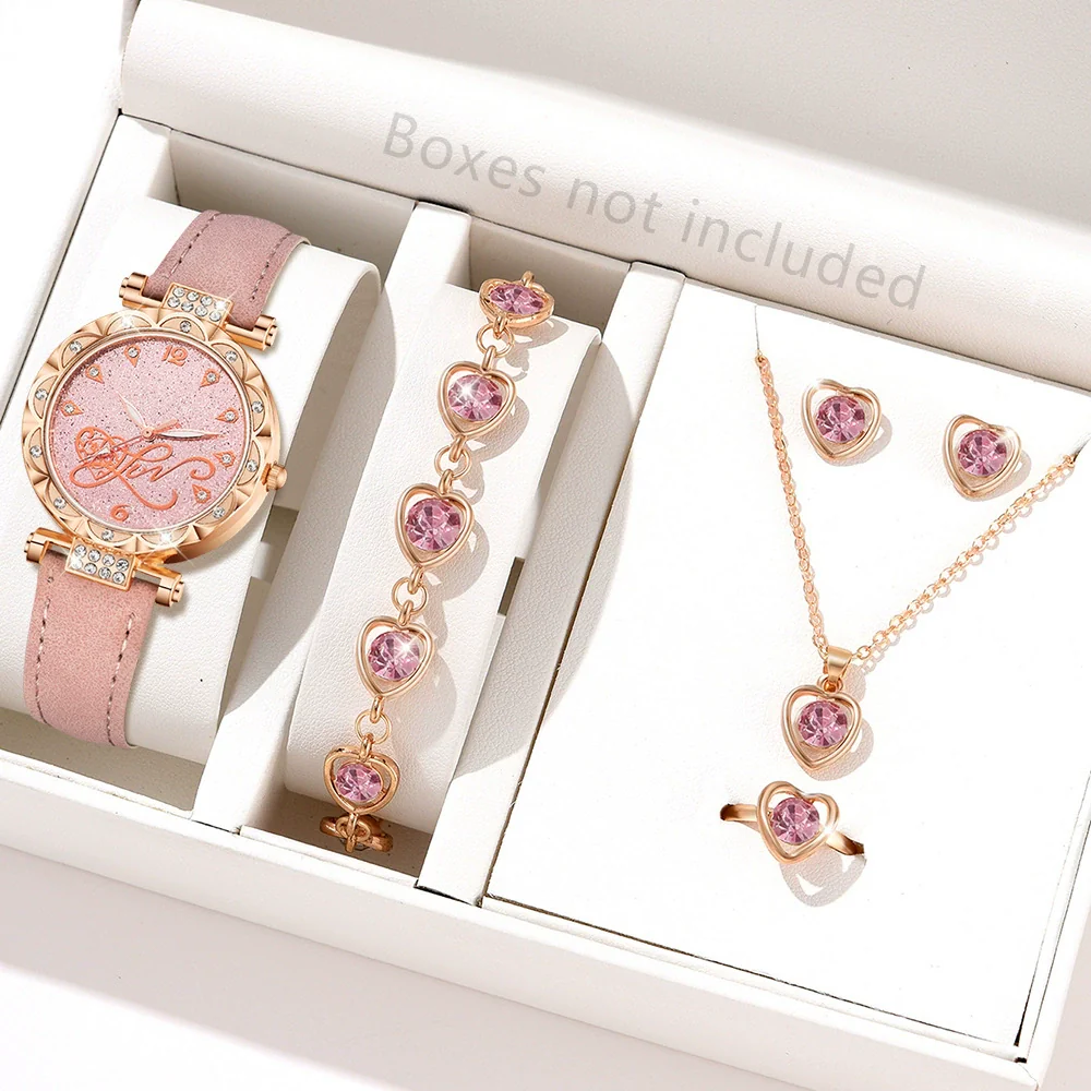 Women's Alloy Case Imitation Leather Strap Round Dial Medieval Style Watches - Image 6
