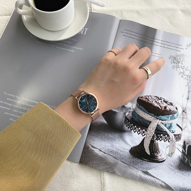 Women's Alloy Case Ordinary Glass Mirror Fashion Starry Sky Watch - Image 2