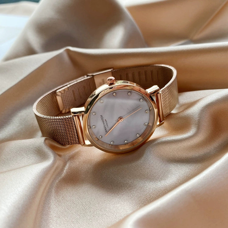 Women's Alloy Case Ordinary Glass Mirror Fashion Starry Sky Watch - Image 8