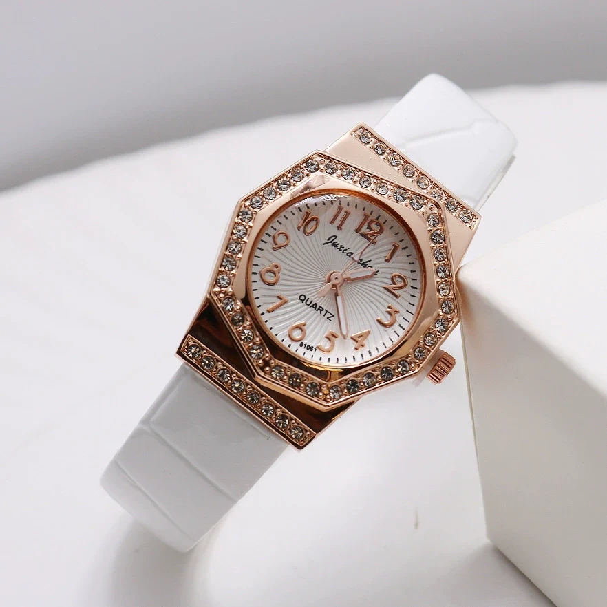 Women's Alloy Case Pu Strap Quartz Watch With Rhombus Dial And Spiral Crown In Leisure Style