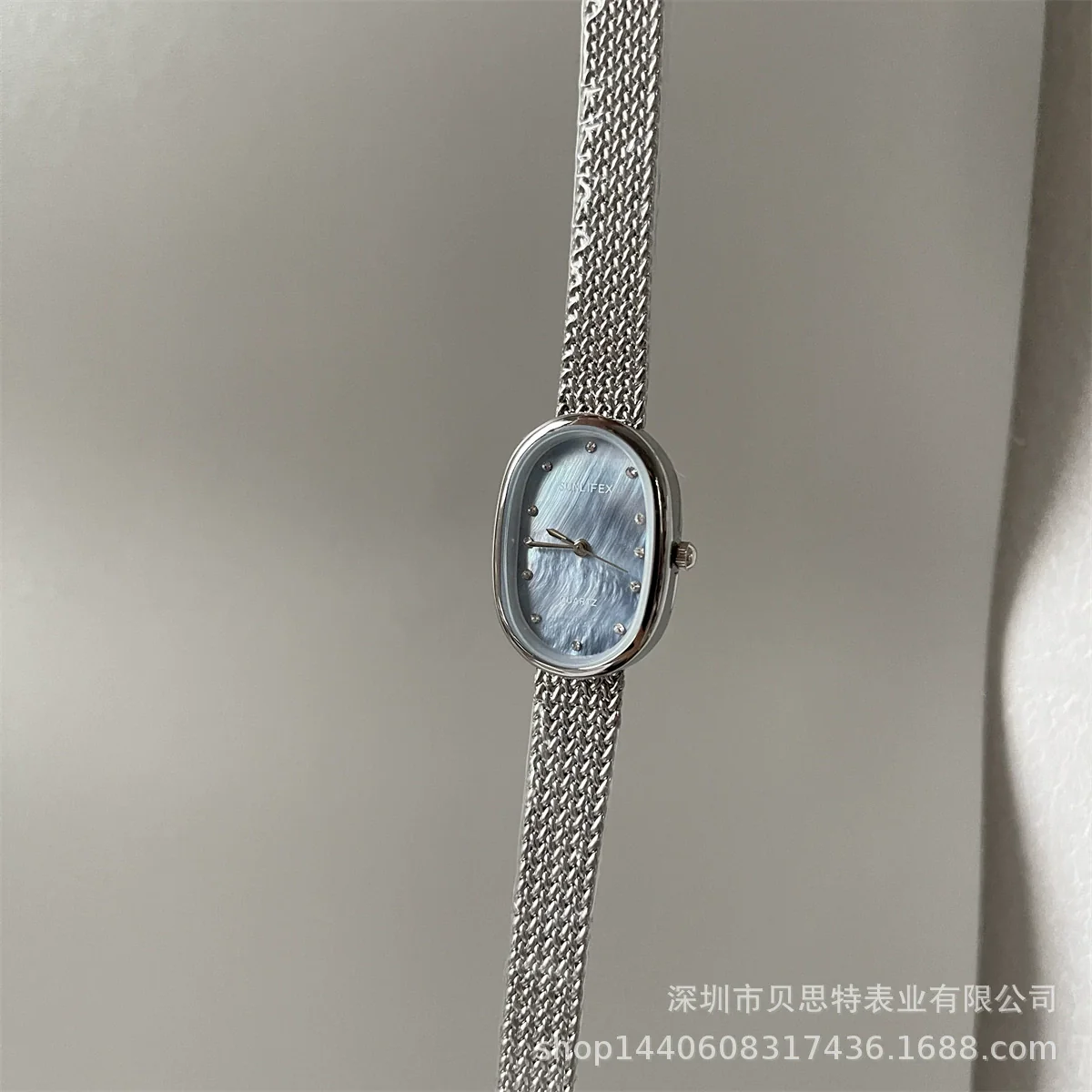 Women's Alloy Case Quartz Watch With Blue Fritillary Surface And Fashion Style - Image 5