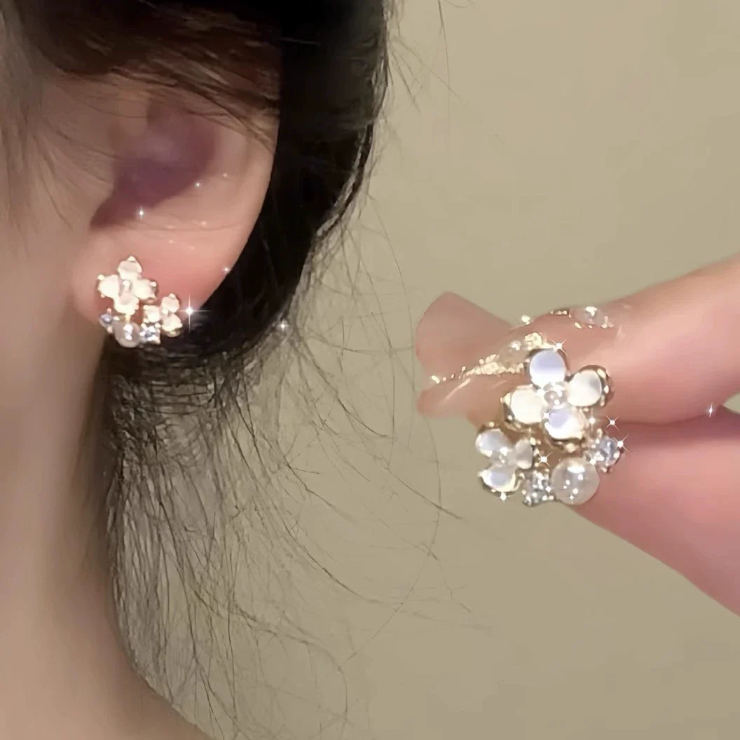 Women's Alloy Flower Electroplated Earrings With Pearl And Diamond Accents
