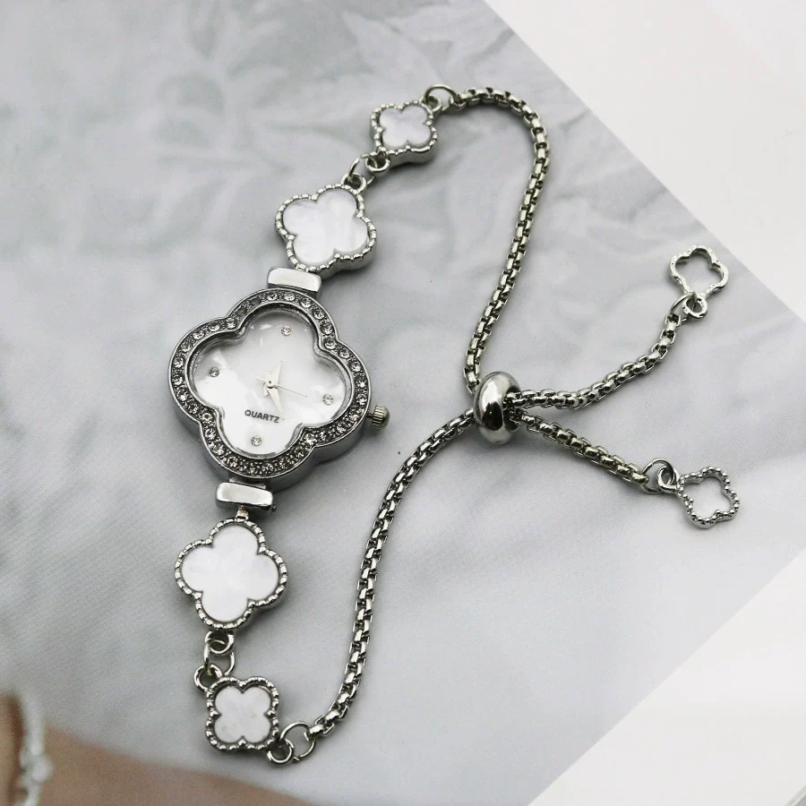 Women's Alloy Fourleaf Clover Shaped Diamondencrusted Casual Watch - Image 10
