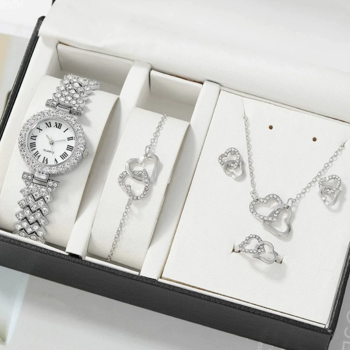 Women's Alloy Glass Quartz Business Style Round Dial Watch - Image 2