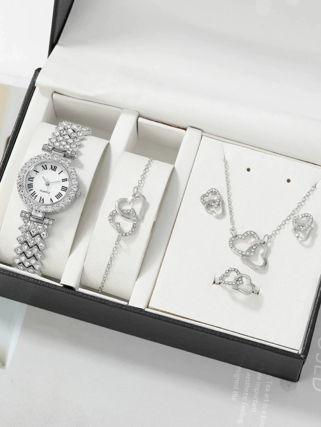 Women's Alloy Glass Quartz Business Style Round Dial Watch - Image 8