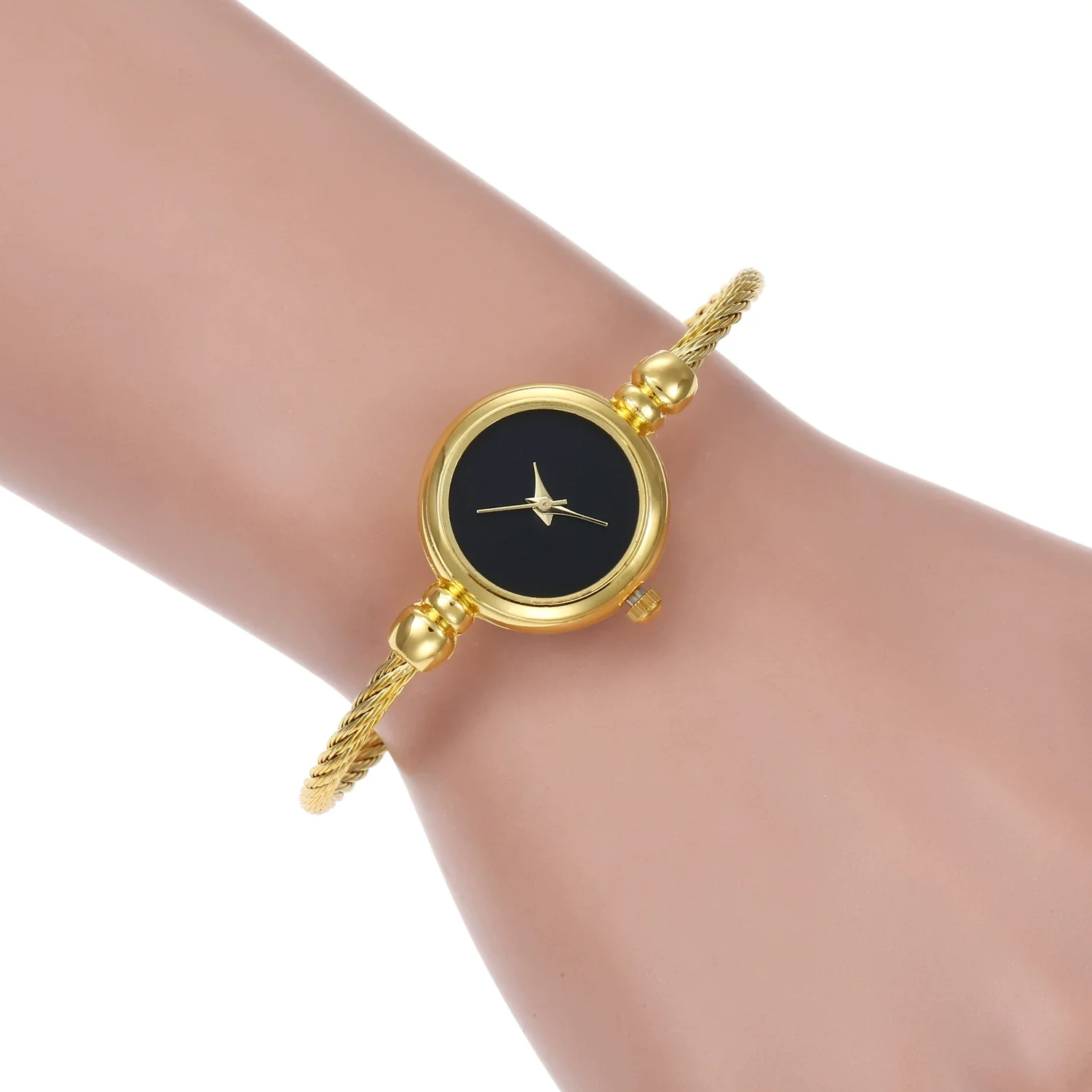 Women's Alloy Iron Strap Round Dial Casual Bracelet Watch - Image 2