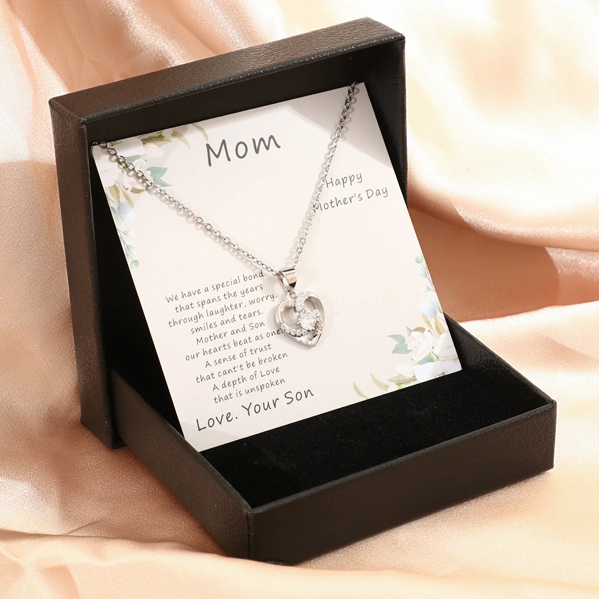 Women's Alloy Necklace Geometric Shape Electroplated With Heart And Star Patterns - Image 6