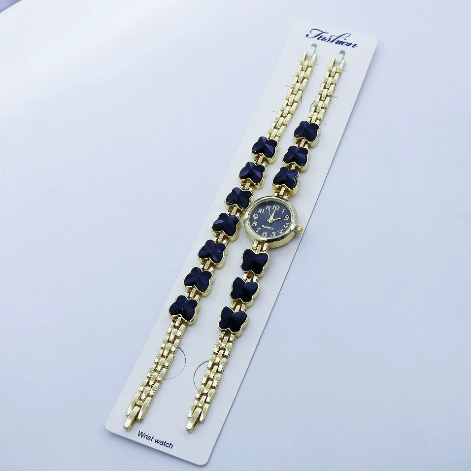 Women's Alloy Quartz Bracelet Watch Set With Round Dial And Fashion Style - Image 7