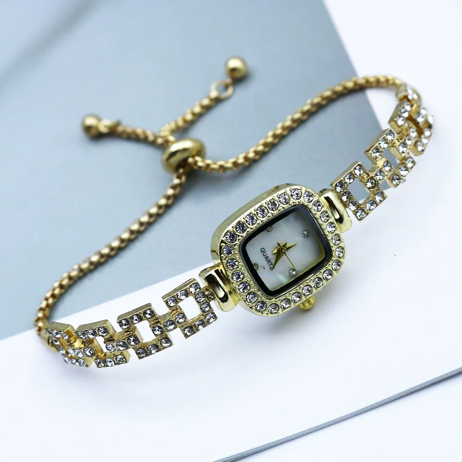 Women's Alloy Quartz Square And Round Bracelet Watch With Diamondencrusted And Fashionable Style - Image 8