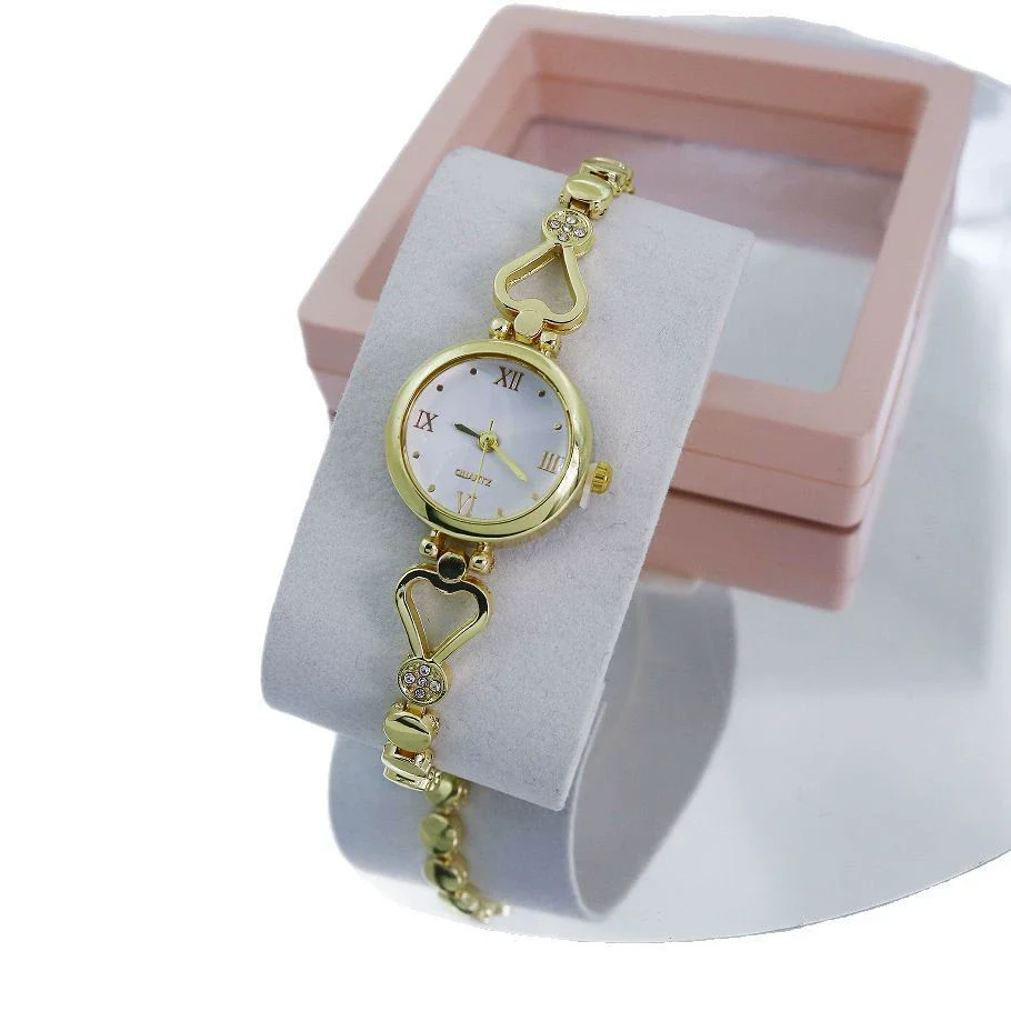Women's Alloy Quartz Watch Round Dial Stainless Steel Buckle Mineral Reinforced Mirror - Image 5