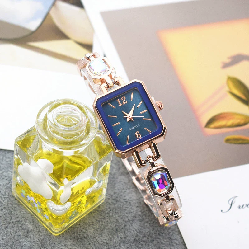 Women's Alloy Rectangle Dial Casual Midcentury Style Quartz Bracelet Watch - Image 2