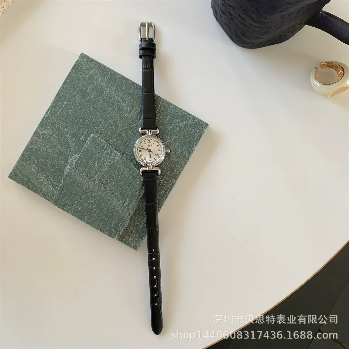 Women's Alloy Round Dial Mini Brown Watch With Printed Logo Pin Buckle Ordinary Glass Mirror Pointer Display Retro Style - Image 4