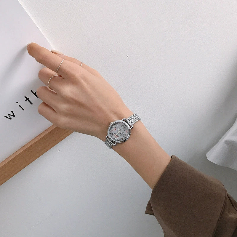 Women's Alloy Round Dial Retro Thin Chain Artistic Bracelet Watch Leisure Style - Image 3