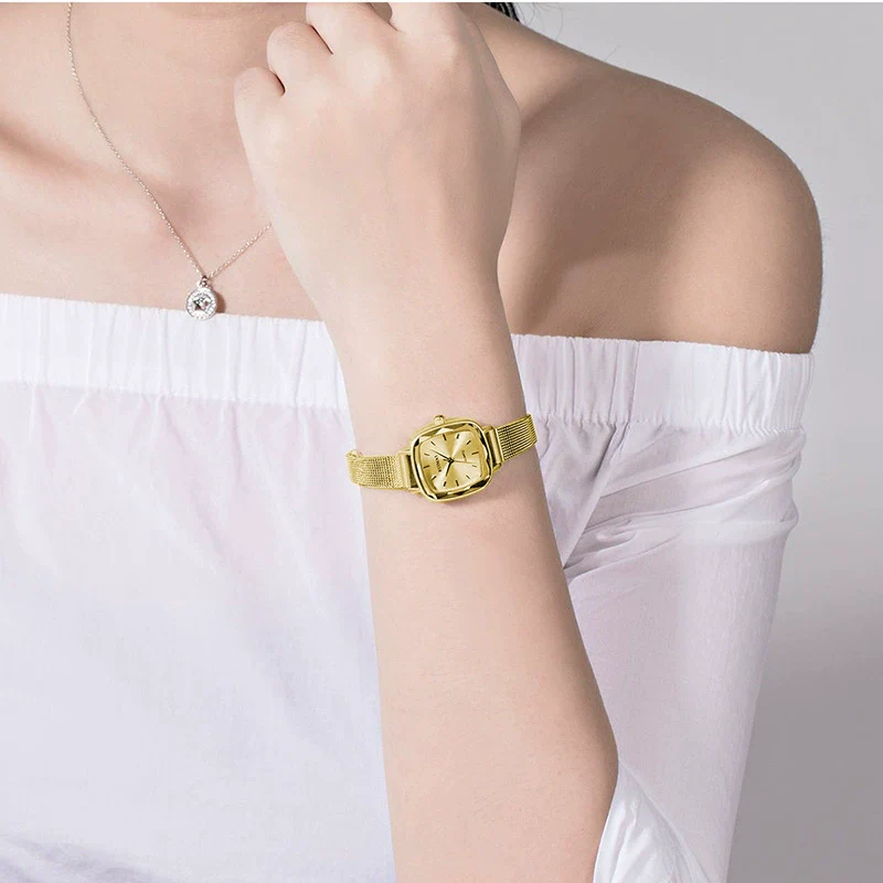 Women's Alloy Shell And Mesh Belt Square Retro Fashion Light Luxury Quartz Watch - Image 2