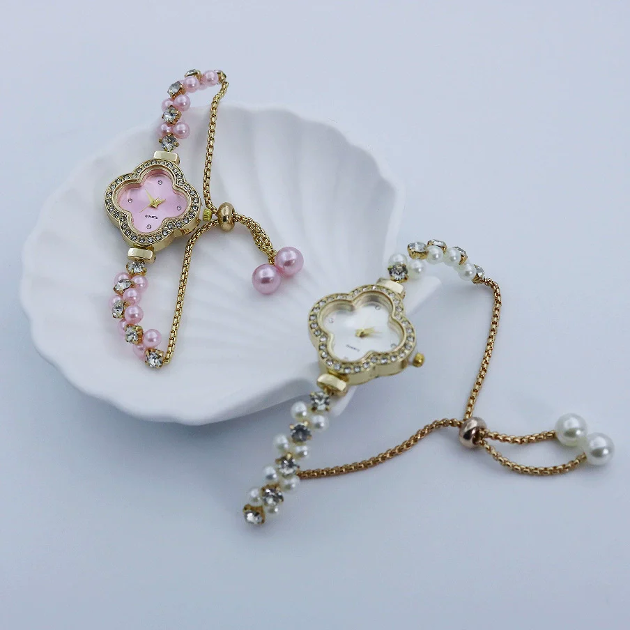 Women's Alloy Strap Flower Shape Fashion Watch With Pearl Diamond Four Leaf Clover Design - Image 4