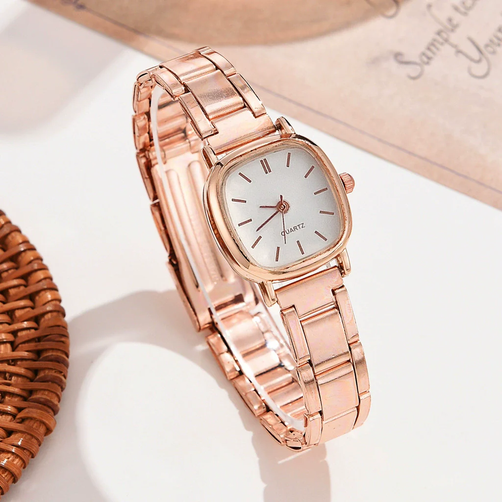 Women's Alloy Strap Round Dial Quartz Watch Simple And Versatile Style - Image 12