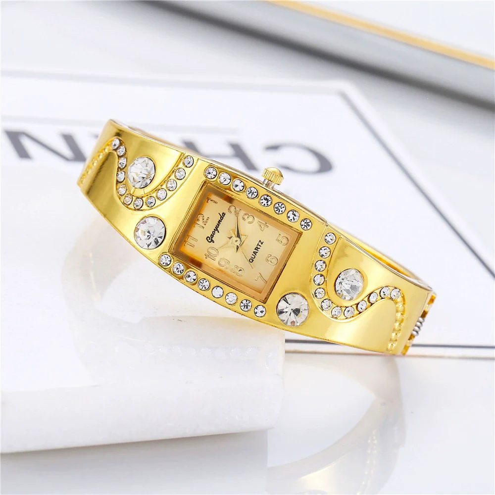Women's Antique Fashion Light Luxury Alloy Rectangle Dial Diamondencrusted Gold Bracelet Quartz Watch - Image 2