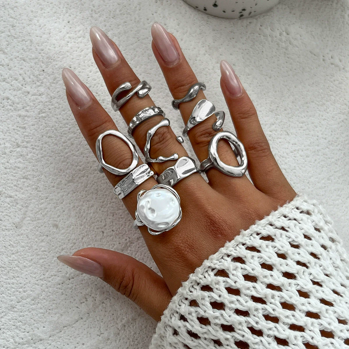 Women's Asymmetrical Metal Ring Alloy Geometric Internet Celebrity Style Electroplated Imitation Pearl Joint - Image 9