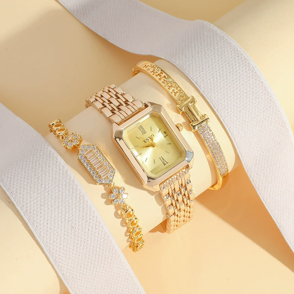 Women's Casual Alloy Band Rectangular Quartz Wrist Watch With Rhinestones