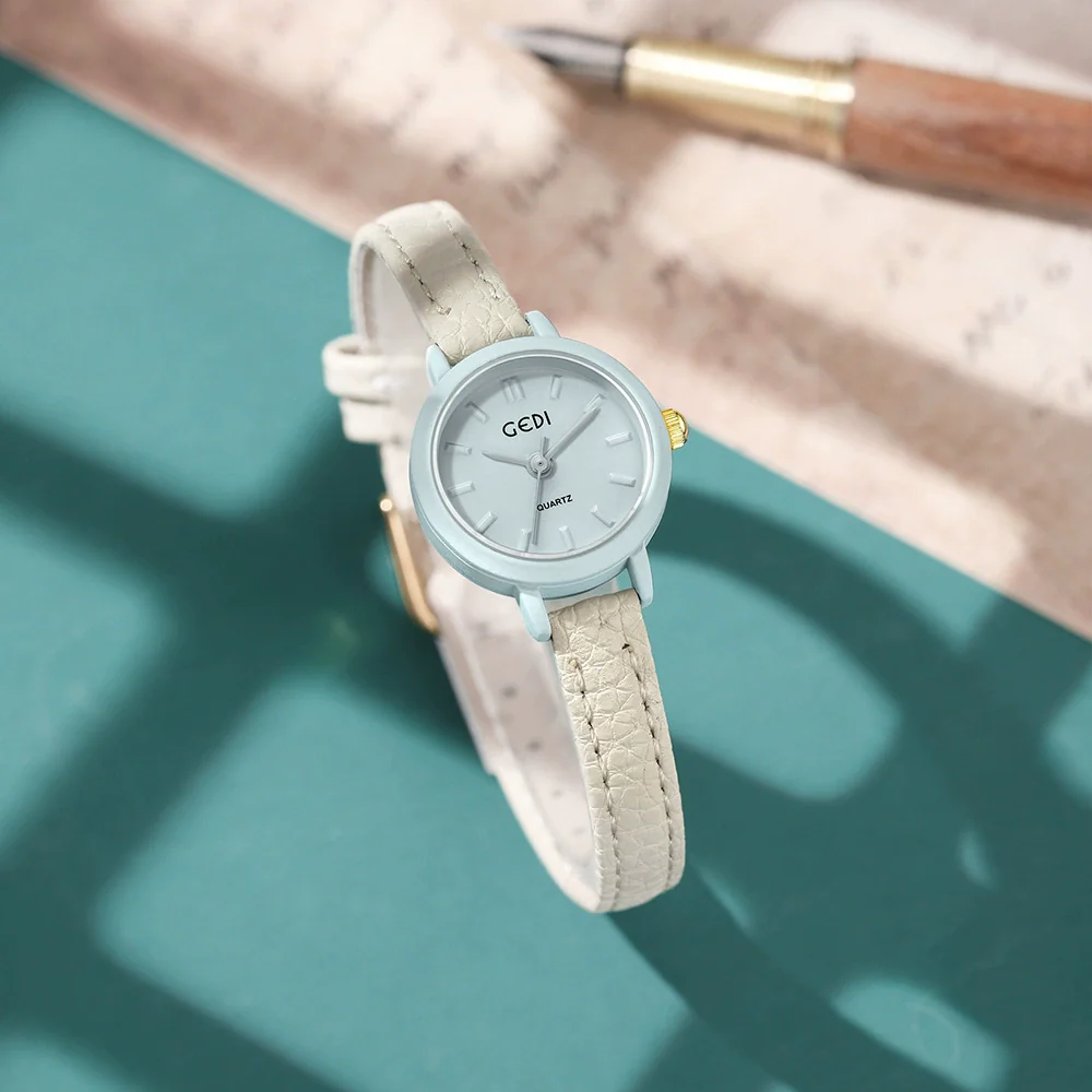 Women's Casual Alloy Case Mineral Reinforced Glass Mirror Stainless Steel Buckle Round Dial Waterproof Quartz Watch - Image 3