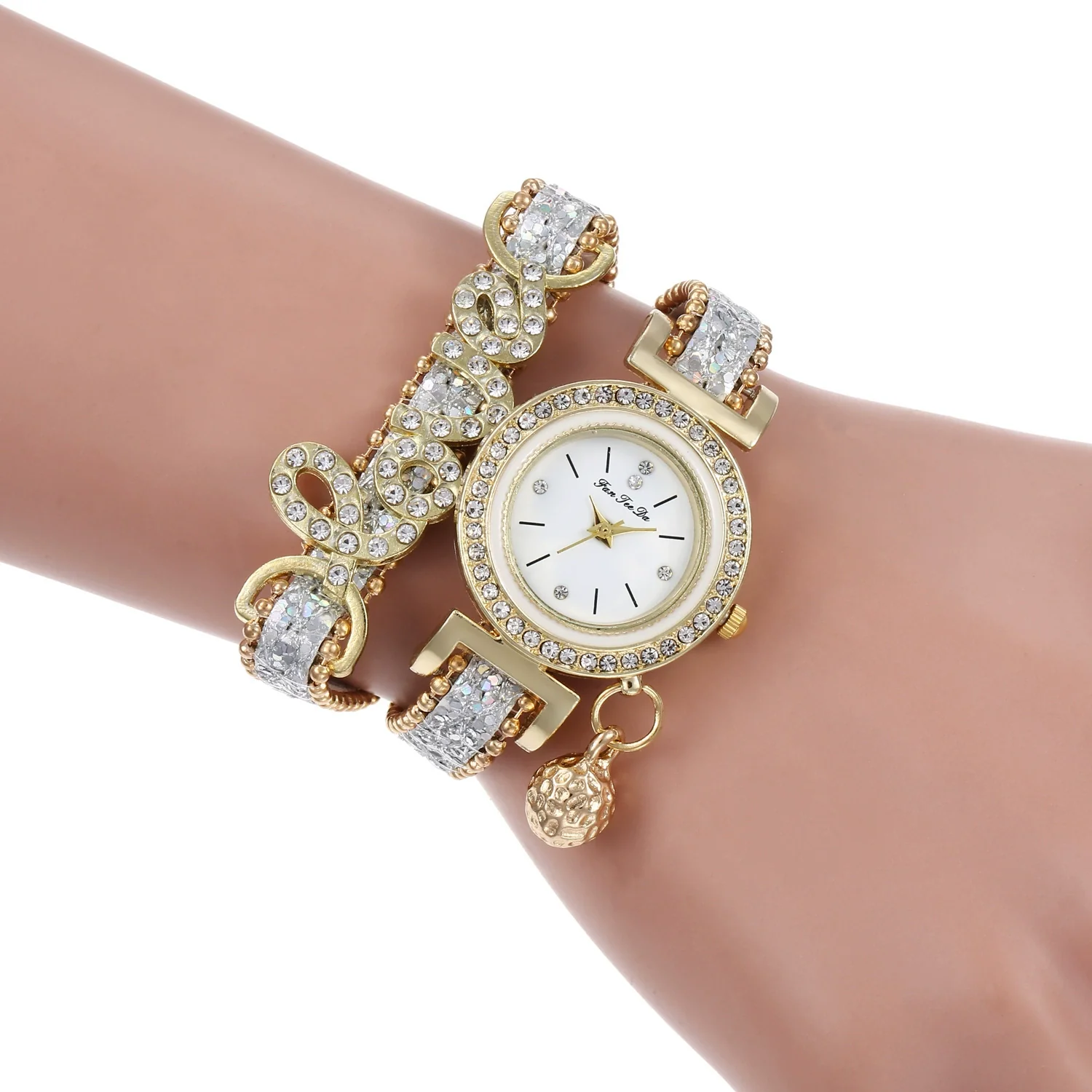 Women's Casual Fashion Pendant Watch With Love Letters And Full Diamond Design - Image 2