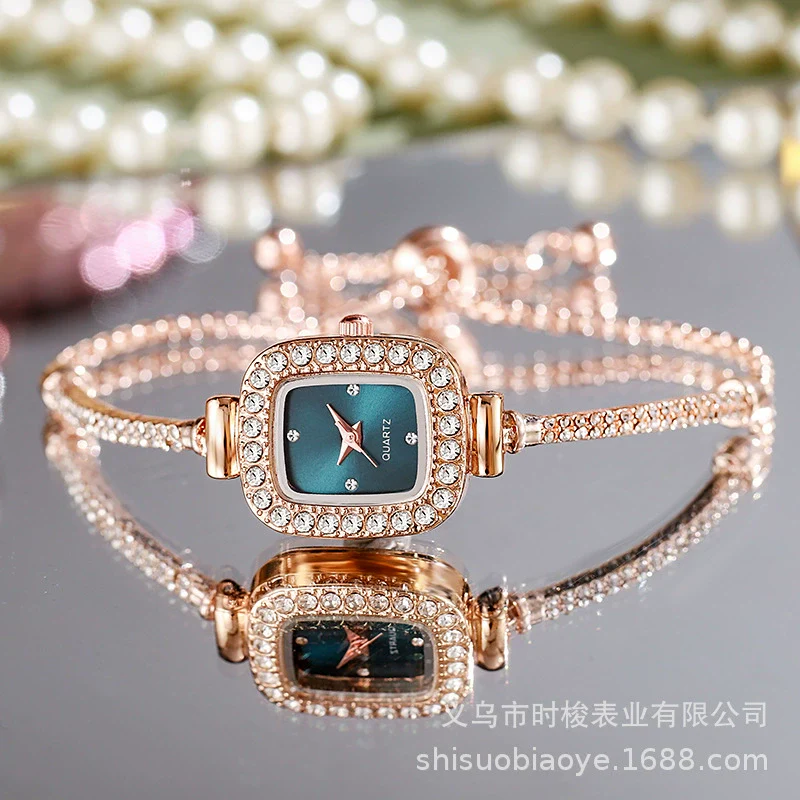 Women's Casual Fashion Square Alloy Watch With Diamondencrusted - Image 10
