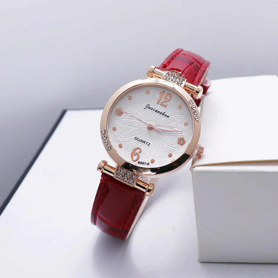 Women's Casual Quartz Watch With Alloy Case Mineral Reinforced Glass Mirror Pu Strap And Stainless Steel Buckle Round Dial - Image 2