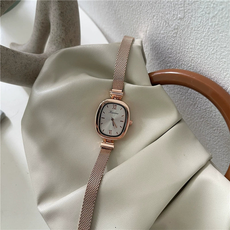 Women's Casual Square Quartz Watch With Alloy Case And Mesh Band - Image 2
