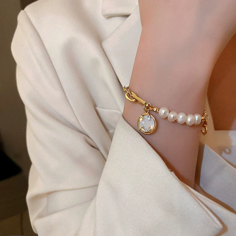 Women's Copper Geometric Freshwater Pearl Bracelet - Image 2