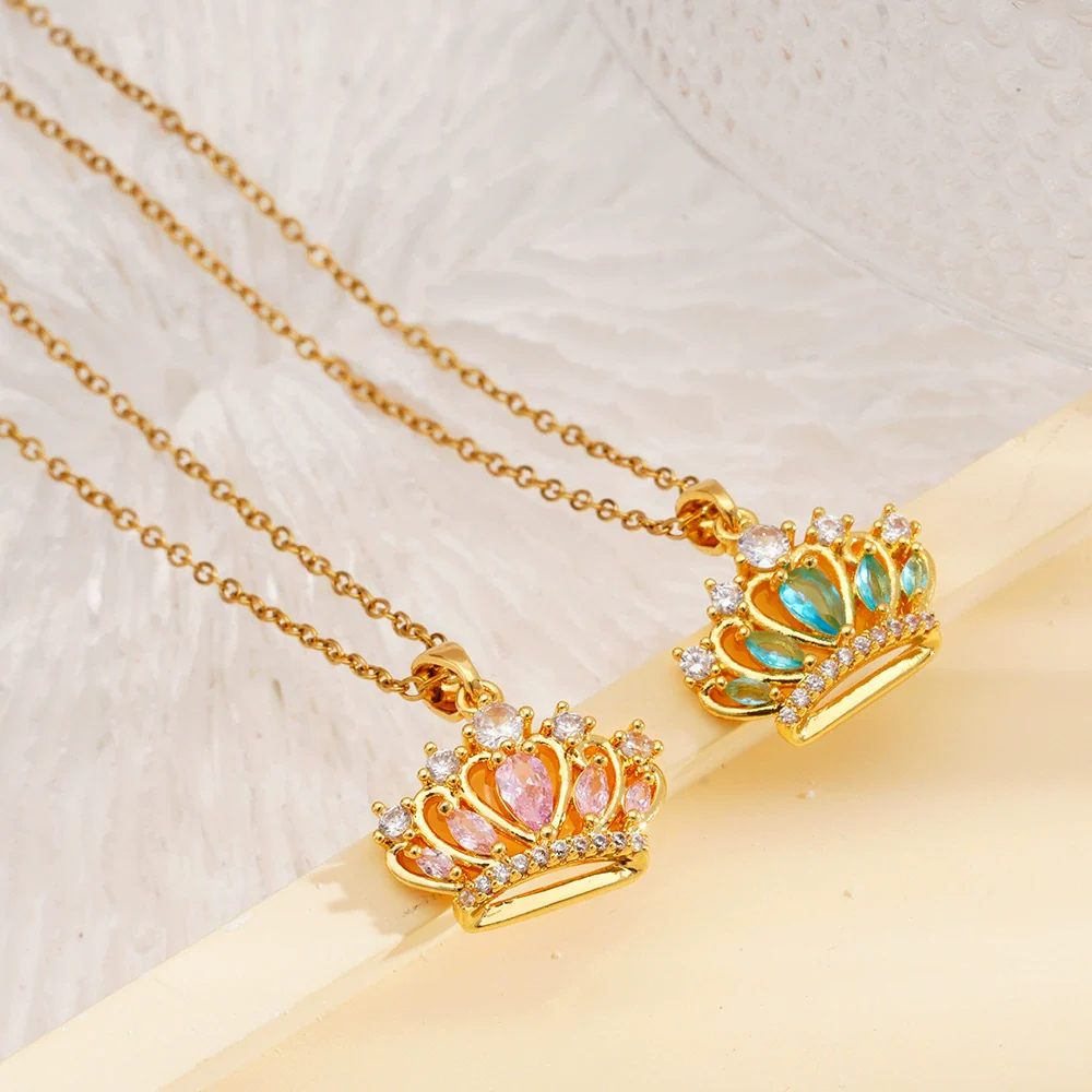 Women's Copper Inlaid Zircon Crown Pendant Necklace With Electroplating And O Chain - Image 3