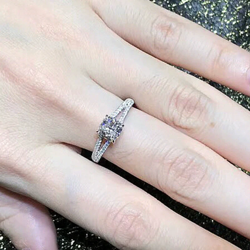 Women's Copper Microinlaid Zircon Square Geometric Fashion Engagement Ring Jewelry - Image 3