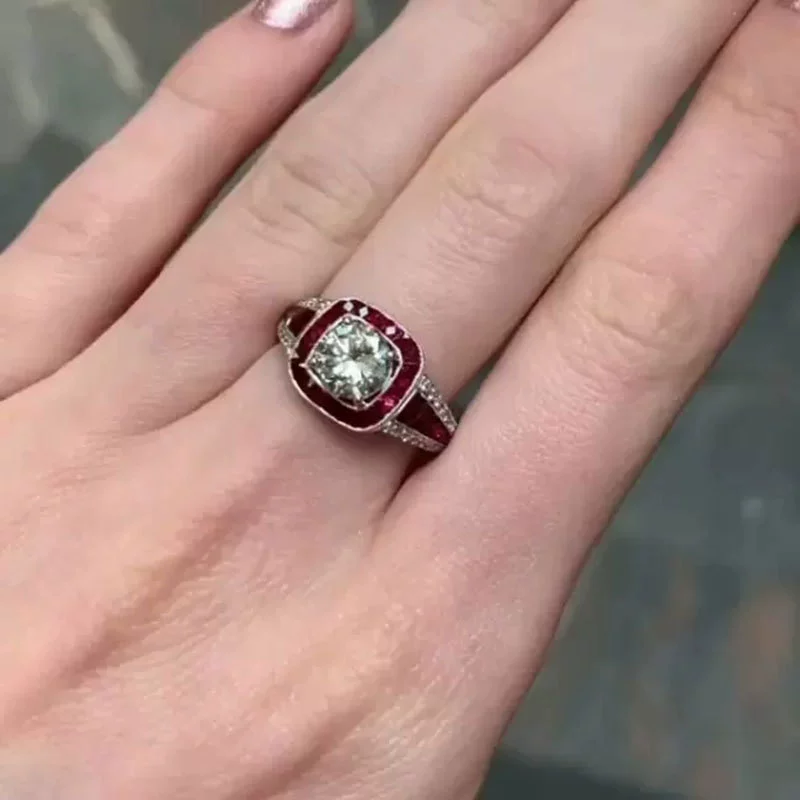 Women's Copper Simulation Red Corundum Zircon Ring With Geometric Style - Image 2