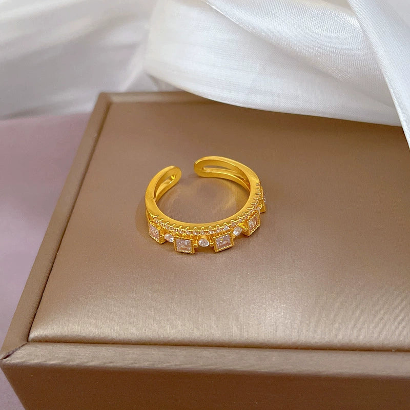 Women's Couple Ring Brass Zircon The Crown Style Adjustable Open Ring - Image 3