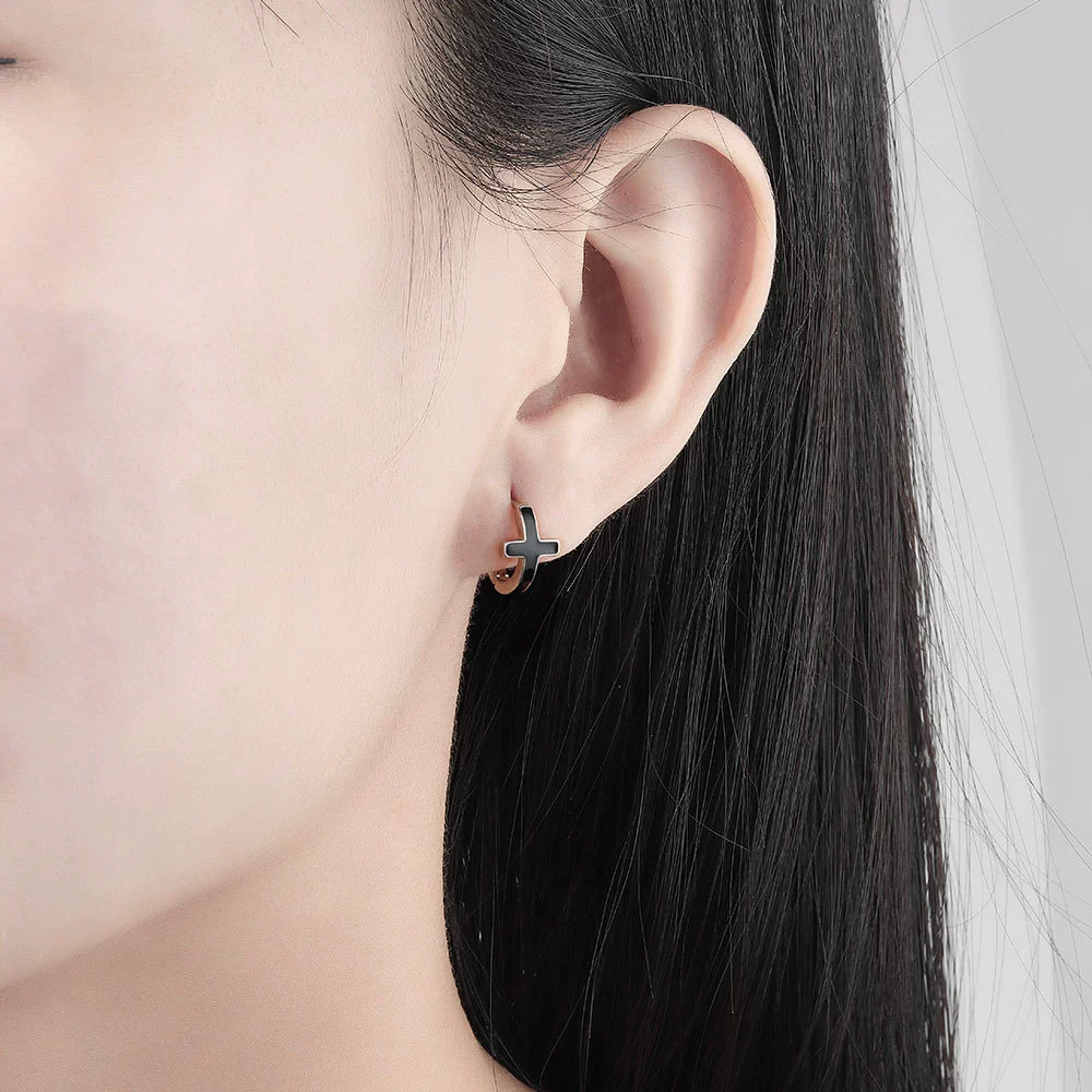 Women's Crossshaped 925 Silver Earrings With Geometric Pattern And Electroplating Treatment - Image 2
