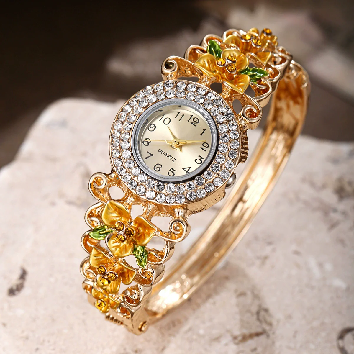 Women's Diamonddecorated Carved Flower Quartz Watch Hollow Alloy Bracelet Round Dial Fashion - Image 3