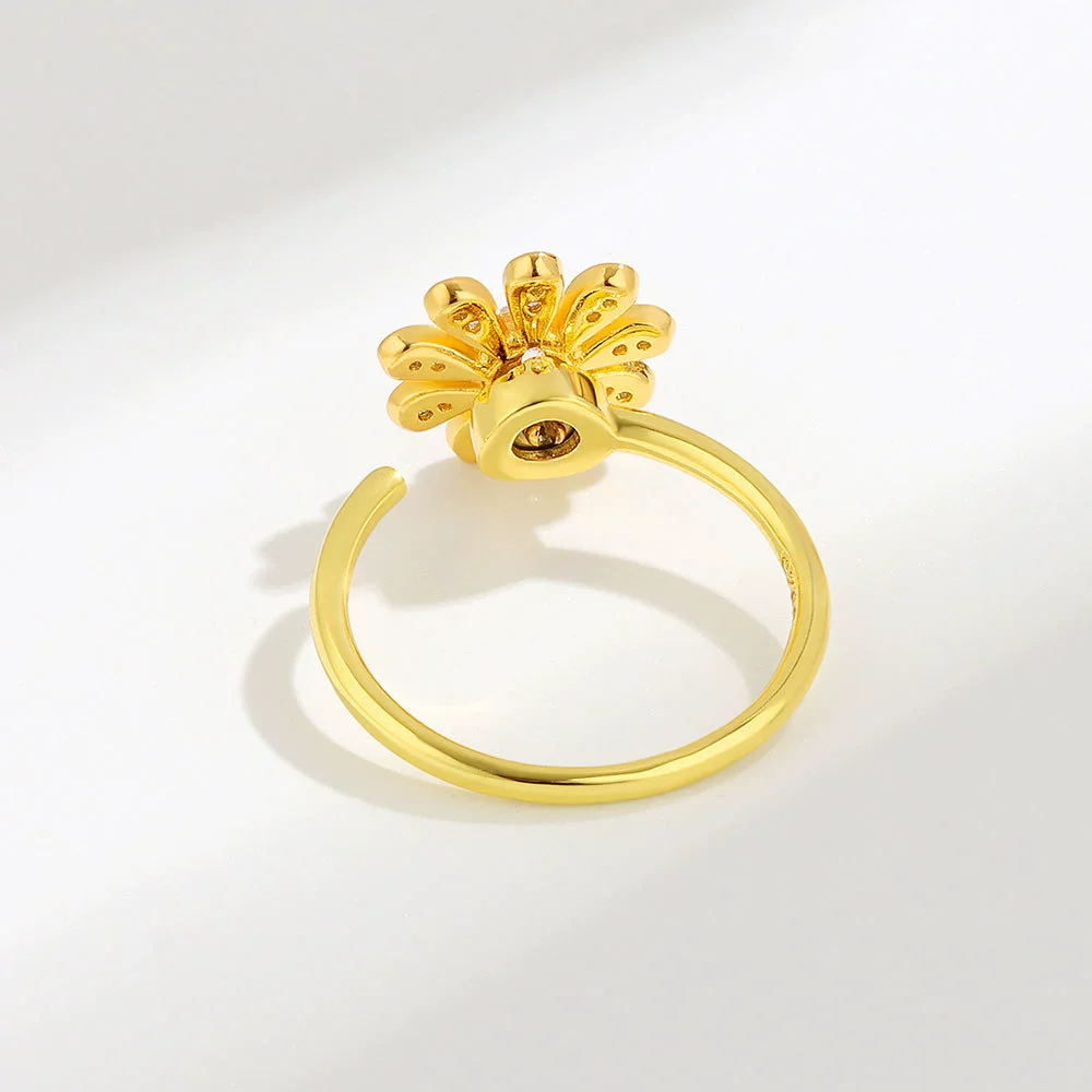 Women's Elegant Rotating Copper Flower Ring With Electroplating - Image 4