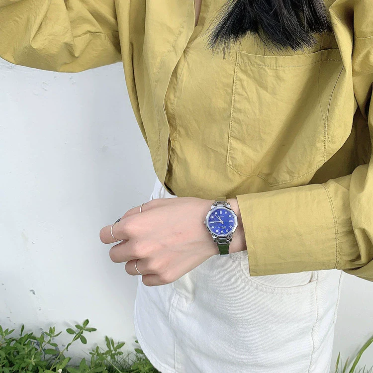 Women's Fashion Alloy Band Round Dial Quartz Bracelet Watch - Image 14