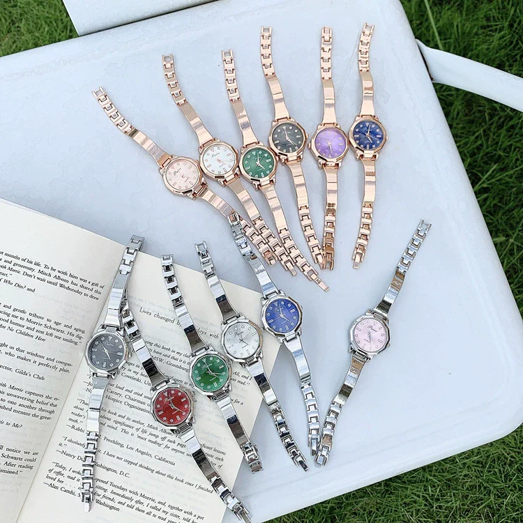 Women's Fashion Alloy Band Round Dial Quartz Bracelet Watch - Image 5