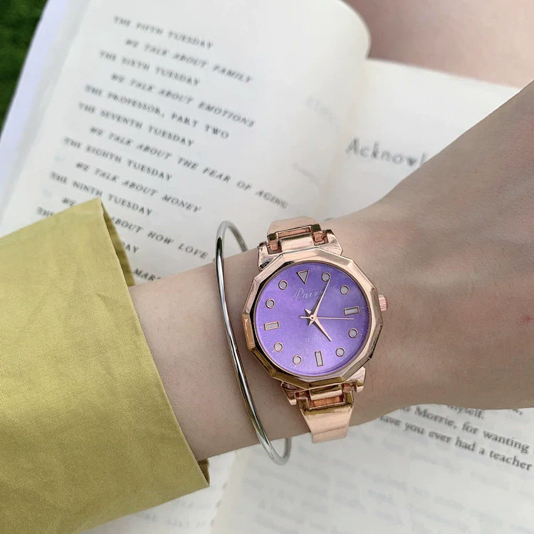 Women's Fashion Alloy Band Round Dial Quartz Bracelet Watch - Image 8