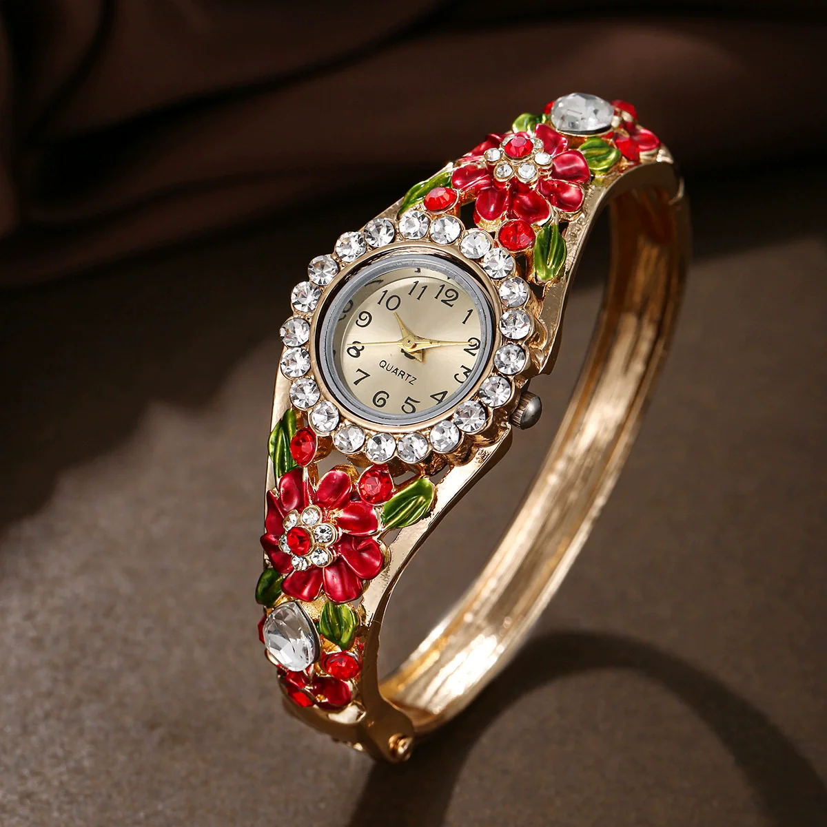 Women's Fashion Alloy Quartz Watch With Diamonddecorated Carved Flower And Round Dial - Image 6