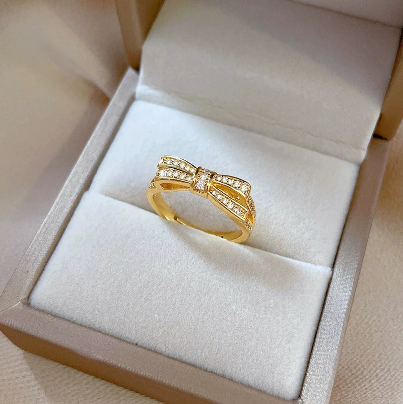 Women's Fashion Bow Luxury Ring Brass Real Gold Plated Crown Design - Image 4