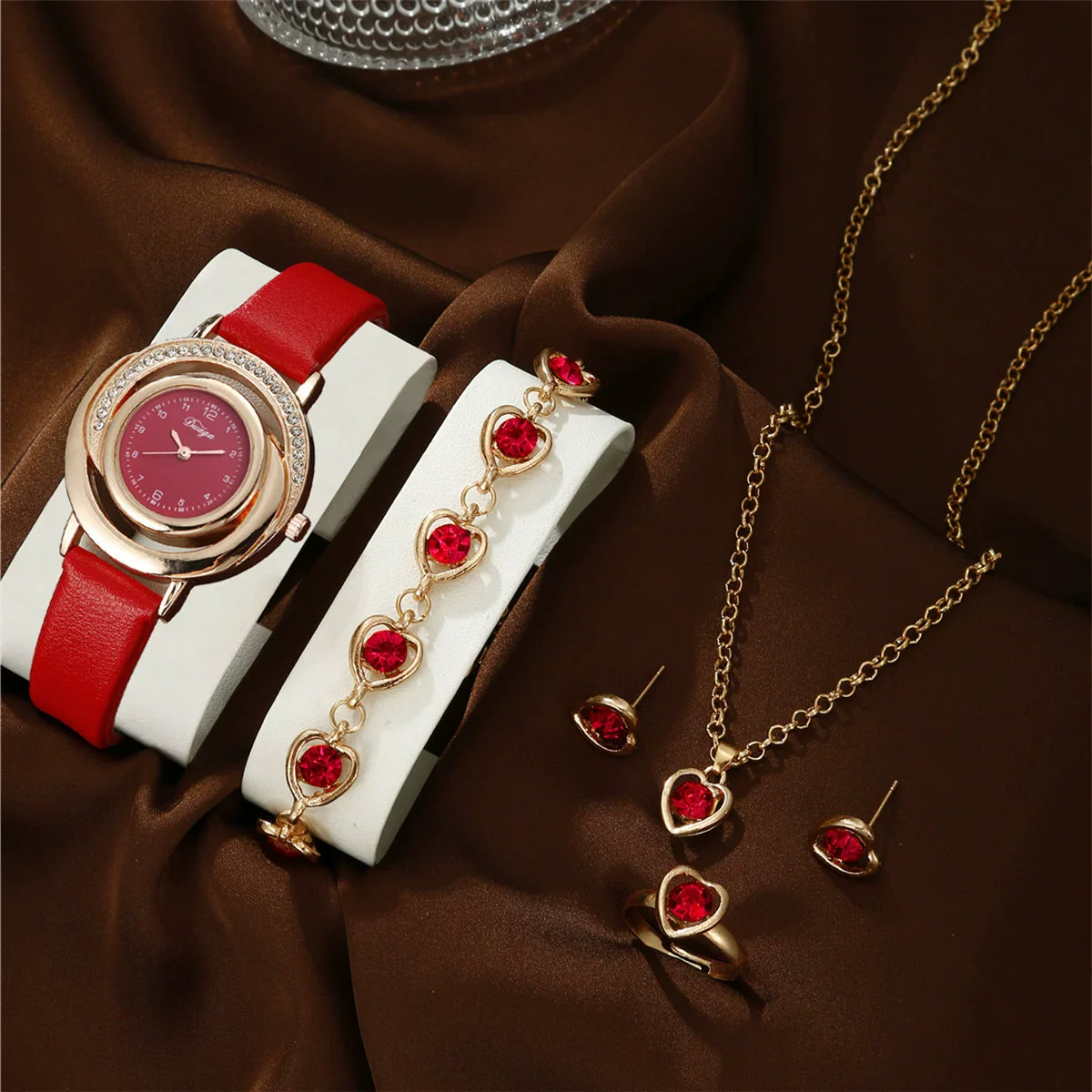 Women's Fashion Diamond Pu Leather Strap Alloy Case Round Dial Quartz Watch With Stainless Steel Clasp And Ordinary Glass Mirror - Image 2