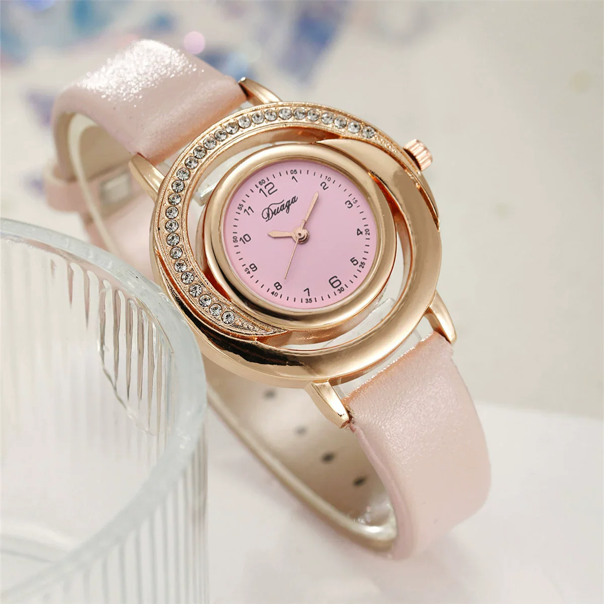 Women's Fashion Diamond Pu Leather Strap Alloy Case Round Dial Quartz Watch With Stainless Steel Clasp And Ordinary Glass Mirror - Image 9