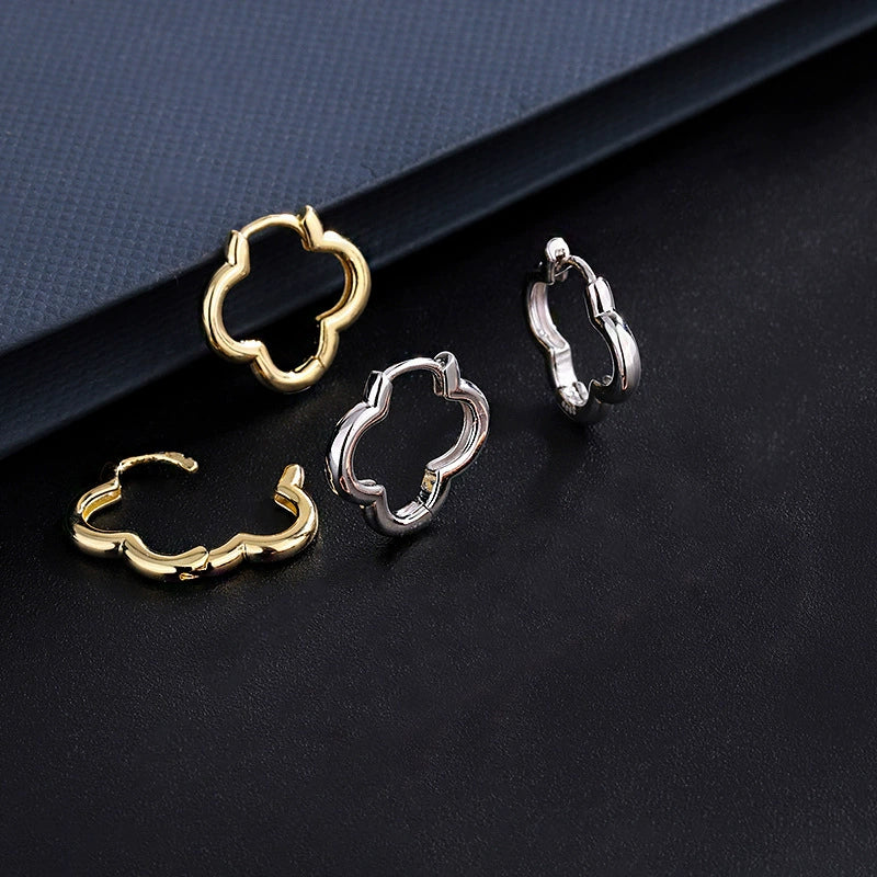 Women's Fashion Elegant Hollow Flower Zinc Alloy Earrings With Electroplating Treatment
