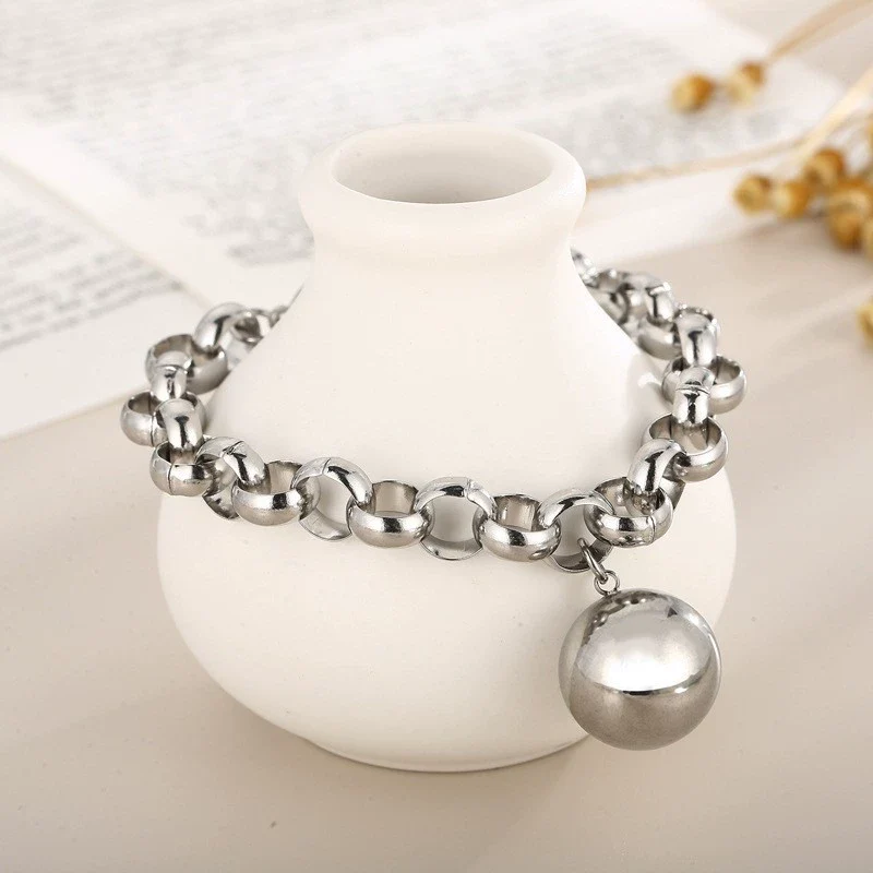 Women's Fashion Jewelry Twopiece Set With Titanium Steel And Pearl Chain And Large Ball Design - Image 10