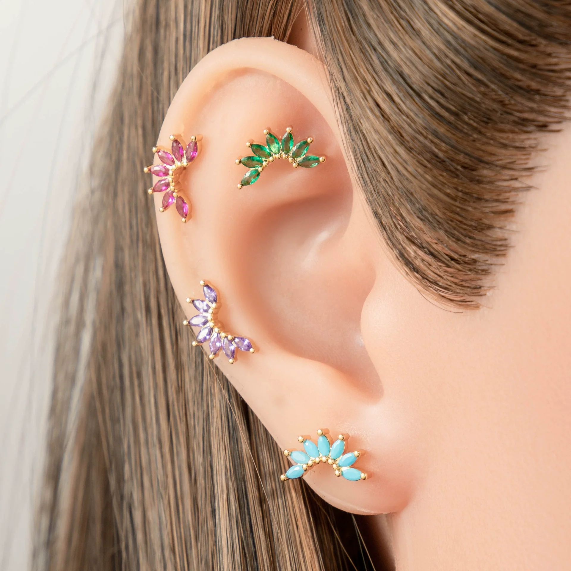 Women's Fashion Ol Colorful Marquiseshaped Flowerpatterned Zircon Inlaid Stainless Steel Electroplated Cartilage Piercing Earrings - Image 3