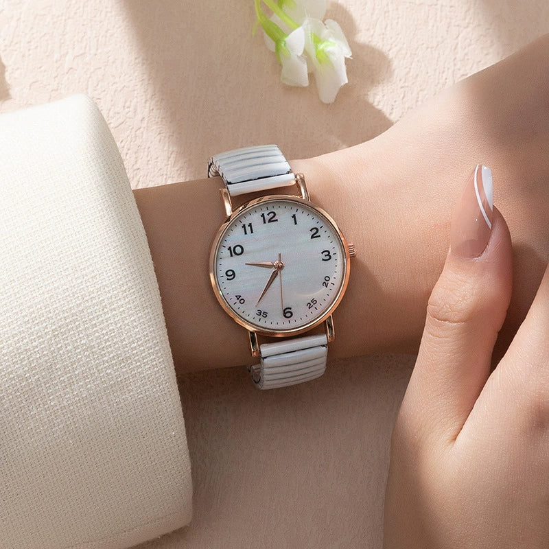 Women's Fashion Quartz Watch Alloy Case Metal Strap Round Dial - Image 3